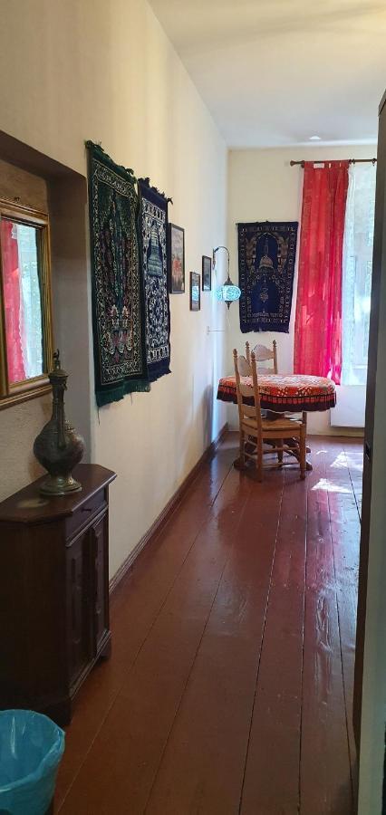 Dom Pod Orlimi Skalami - Blisko Zamku Czocha Apartment Lesna Bagian luar foto