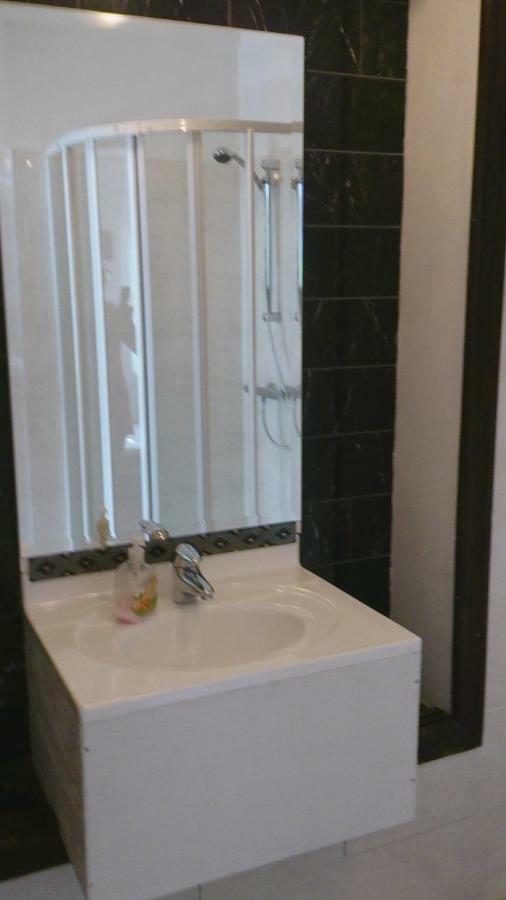 Dom Pod Orlimi Skalami - Blisko Zamku Czocha Apartment Lesna Bagian luar foto