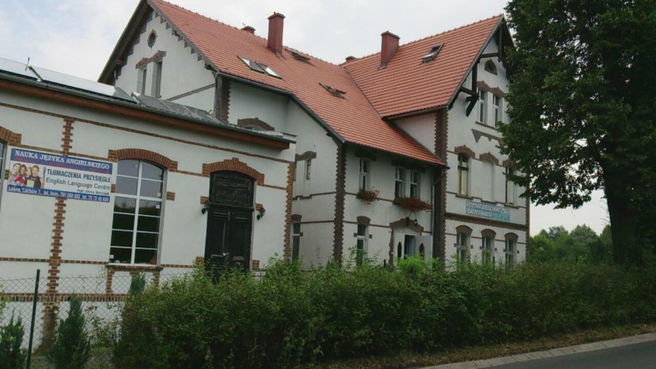 Dom Pod Orlimi Skalami - Blisko Zamku Czocha Apartment Lesna Bagian luar foto