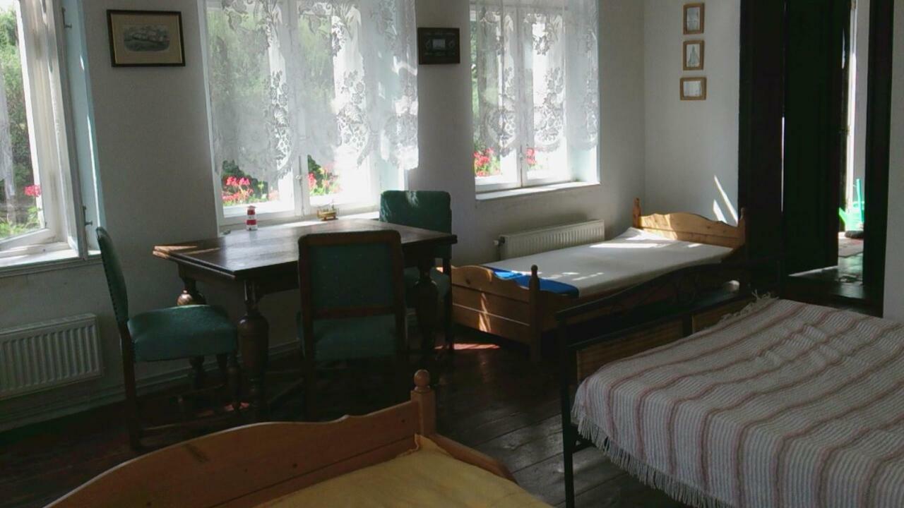 Dom Pod Orlimi Skalami - Blisko Zamku Czocha Apartment Lesna Bagian luar foto